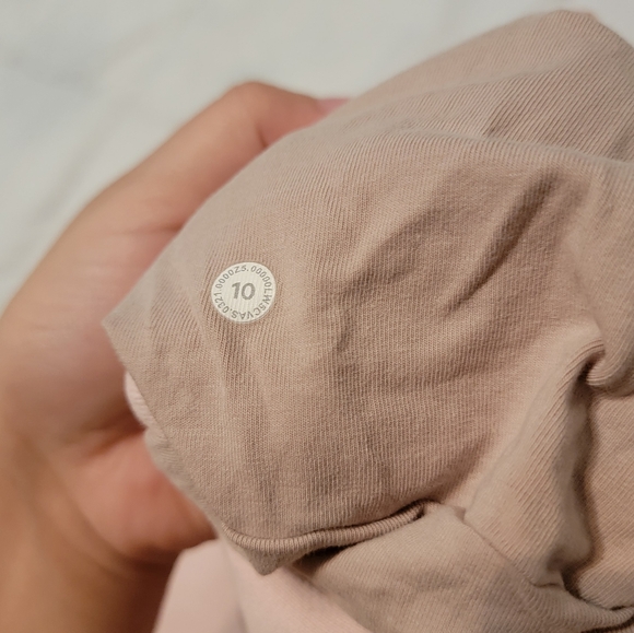 Lululemon Scuba High-Rise Jogger *Fleece 28" Sz 10 - Picture 12 of 13